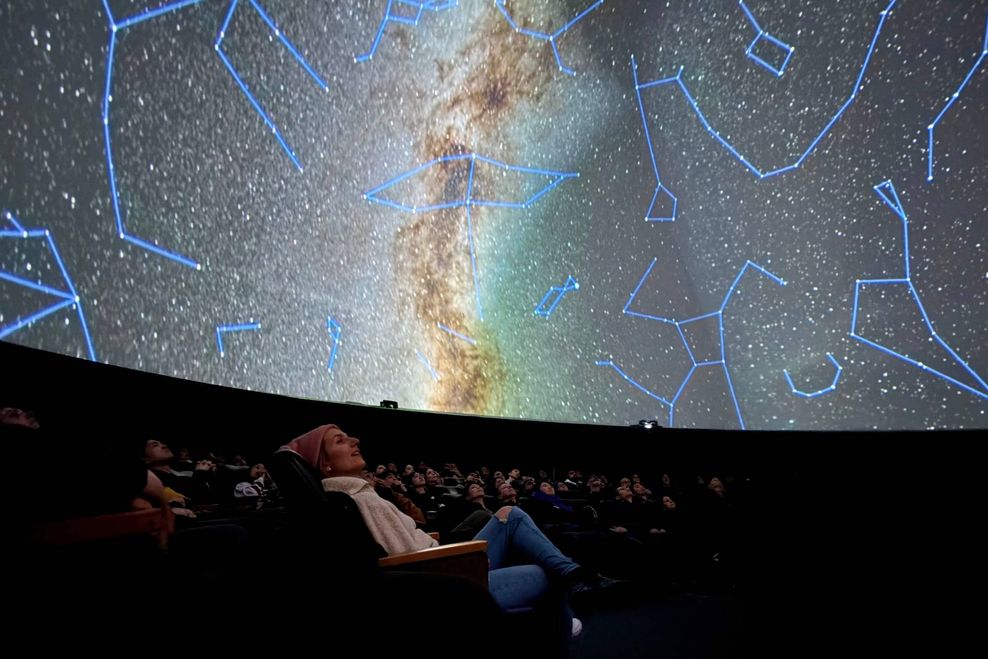 �������ڹۿ�񷶥ͶӰ�ϵ�����ͼ����