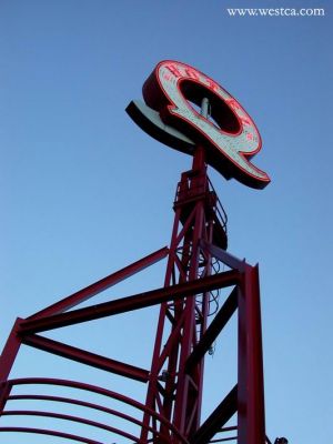 ��һ�¹ۿ�����ͼƬ
 ============== 
���±�־
2�����ڱ�����ͷ
�ؼ���: ���� 2�� ����